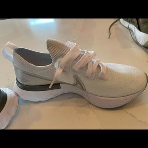 Infinity react Nikes size 8